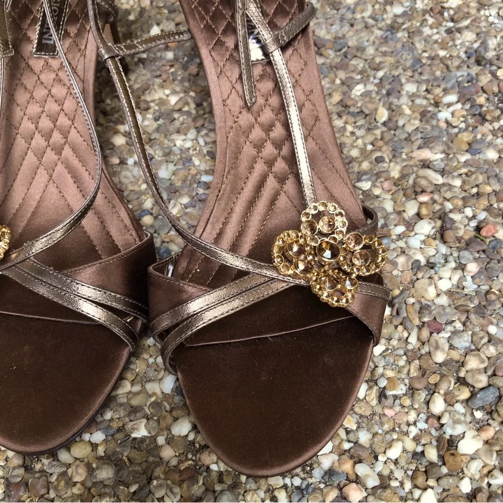 Enzo Angiolini Bronze Jeweled Special Occassion Sandals in BronzeSize 8 1/2M